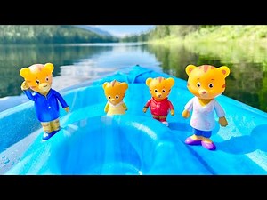 Daniel Tiger Toys Kayaking TURTLES Water Lake Video For Kids