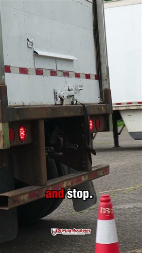 HOW TO BACK UP A TRUCK ON YOUR CDL ROAD TEST - PRO TIP!