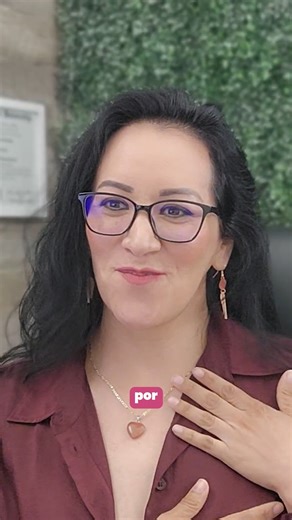 Mentora de Proveedoras de Child Care | Cuidado de niños en Casas on Instagram: "Elegir un child care va mucho más allá del precio o la ubicación. En este video hablamos de un punto fundamental: que las familias tengan claridad real sobre los horarios en los que usarán el servicio. Cuando esto no se conversa desde el inicio, aparecen conflictos, estrés y malos entendidos. Como proveedoras, también educamos a las familias: explicamos nuestros tiempos, límites y acuerdos. Eso es lo que diferencia a