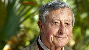 Alumnus Simon Groot dies at 90
