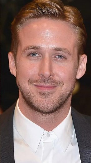 Kristen Wiig's Epic SNL Monologue Welcomes Surprise Guests and Unveils 'Five-Timers Club'