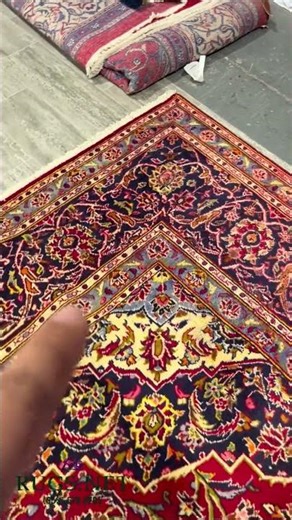 9'8 x 13'3 Discolored Persian Kashan Rug