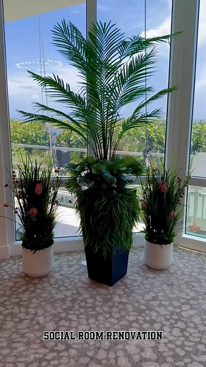 We loved being a part of the Social Room renovation for Regency Condominium on Hutchinson Island. Such a beautiful space! . #artificialflowers #artificialplants #artificialtrees #stuartflorida #silkflowers #homedecor #treasurecoastfl #officedecor #restaurantdecor #treasurecoastflorida #condo #condolife #hutchinsonisland #beachfront | The Love Garden