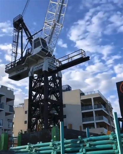 There’s something incredible about watching a tower crane rise section by section. It’s a reminder of the engineering and teamwork that goes into making the impossible possible on every job site. 📷 Cranenetwork | Associated Wire Rope Fabricators, INC