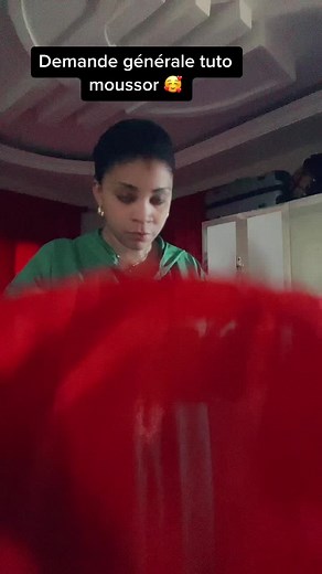 How to Tie a Headscarf: Step-by-Step Guide