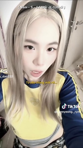 Sammy Đào Nhảy Cùng Mèo Simmy