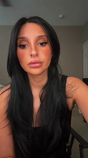 Understanding Tarot Reading: Insights from Psychics