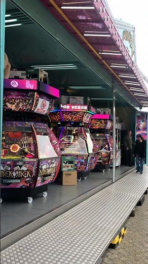 Opbouw Gladiolen Kermis Olen #kermis #olen