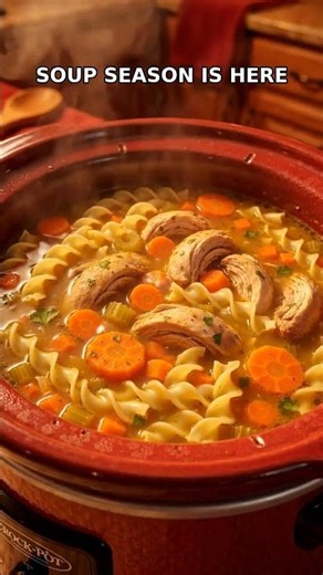 Crockpot Chicken Noodle Soup | Easy Fall Recipe