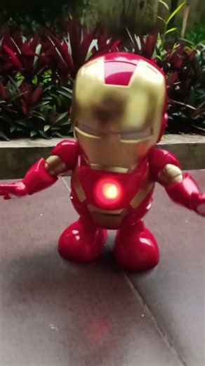 Dancing hero Iron Man 🚀🕺🤖🧲🎧🎼🎶