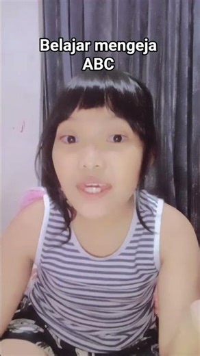 fayolaberyl Belajar mengeja ABC #fyp #trendingshorts #trendingvideo #trending #subscribe