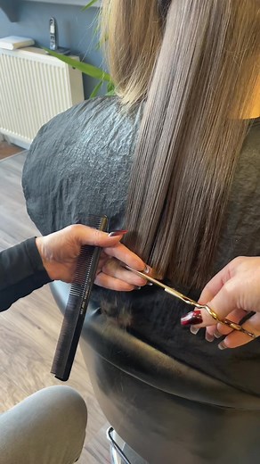 Just a trim please 🥰 #cut #cutting #hairtutorial #hairstyle #nxtlevel #sheffield