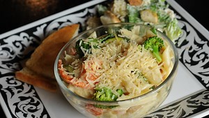 Noodle Zoo ends 17-year run in Des Moines