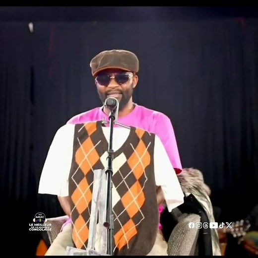 Fally Ipupa interprète attente sur live #fallyipupa #droitchemin #live #warriors #fallypupa