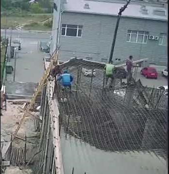 Concrete Formwork Failure!!
