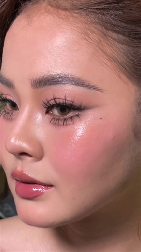 Bridal Makeup Tips by Ma Nith for Cambodian Beauty