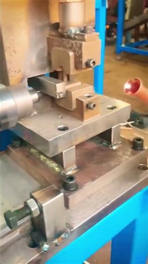 Copper tube flaring machine