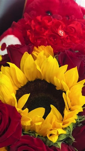 #centralflowers #ramo #ceresflorist