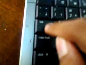How to remove and replace the keyboard keys of Hp Pavilions