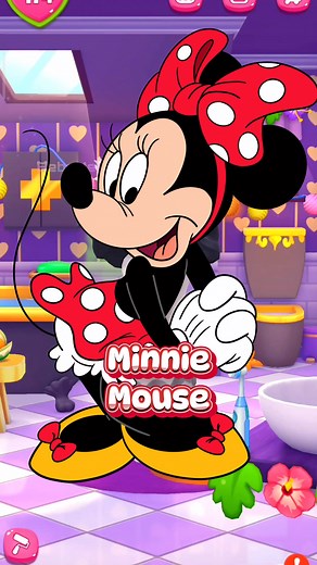 Minnie Mouse Makeover with My Talking Angela 2 Cosplay