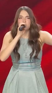 She WON The Golden Buzzer!! ⭐️ #auditions #goldenbuzzer #canadasgottalent #CGT | Singers Got Talent