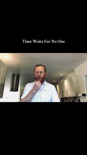 Freddie Mercury Tribute: Time Waits For No One
