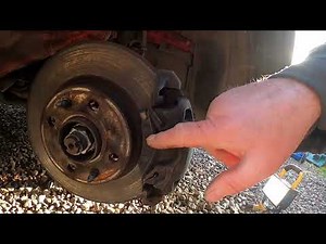 FIAT Panda (2018) 1.2 Changing Front Brake Discs and Pads