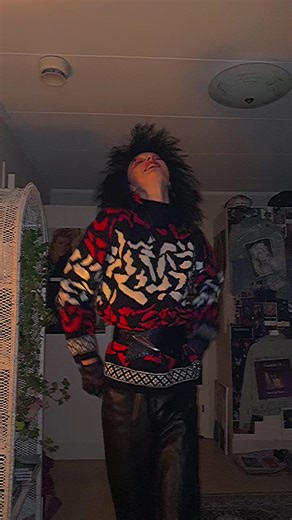 80s Aesthetic: Fashion, Music & Retro Vibes