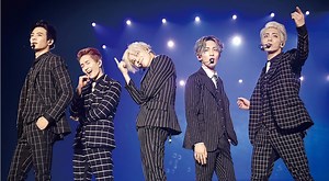 SHINee display their charisma on the cover of 'Cine 21' magazine