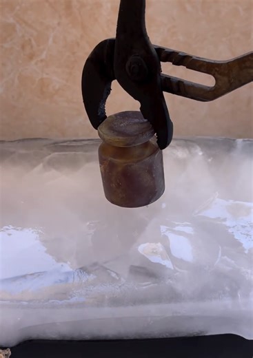 #asmrvideos #asmrsounds #satisfyingvideos #satisfyingasmr #viraluk