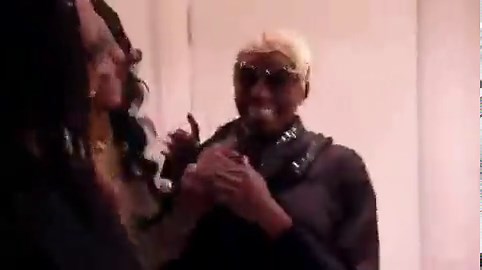 Thumeka, Qhawe is NOT Likamva like I am BEGGING you dkfkm 😭😭😭😭