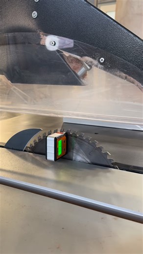 Le bois en main on Instagram: "L’assemblage par Clamex ou comment gagner du temps"