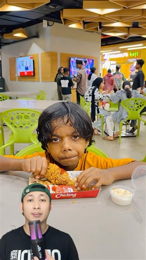 LITTLE BROTHER PRANKS PAPA EATING MAMA'S FRIED CHICKEN‼️🤯😱@vlog4u1987 #remix #dubbing #trending