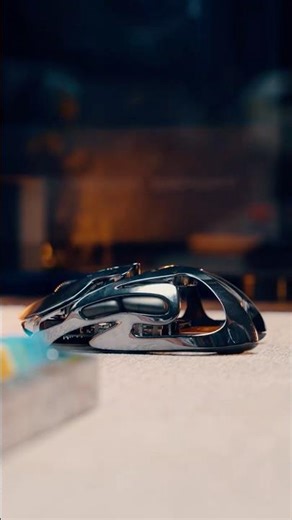 Step into the spotlight with AM INFINITY MOUSE Mirror Shadow. #themediatory #unboxing #angrymiao