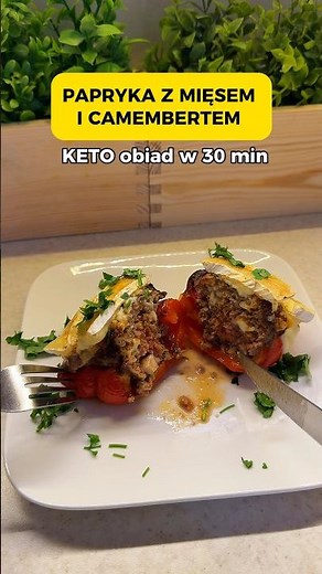 Baked peppers with camembert - keto dinner in 30 minutes