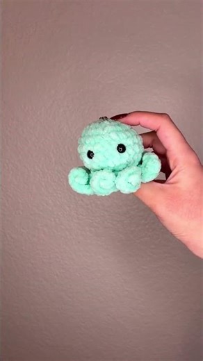 little octo keychain I crocheted 🥰