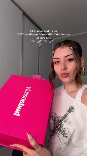 Unboxing Huda Beauty Match Milk Cake Powder