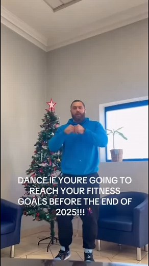 16 reactions | Dance if you know you’re leveling up your body, mind, and routine before 2025 wraps! Progress + good vibes only. ✨ #GoodVibesOnly #FitnessCommunity #FitAndHappy #GlowUp2025 #TrainingHard #LifestyleChange #MoveYourBody #FitnessEdits#christmas#gym #christmasiscoming | Rise Fitness Telford | Facebook