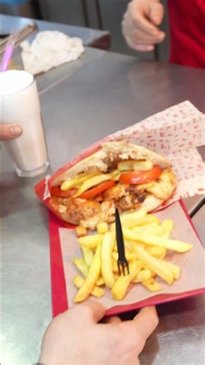 Dolu dolu avantajlı menümüzden yararlanmak istiyorsan, sende Bambi'ye gel !