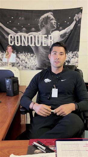 🎓𝐏𝐚𝐭𝐡𝐰𝐚𝐲𝐬 𝐭𝐨 𝐒𝐮𝐜𝐜𝐞𝐬𝐬: Meet Mr. Scott: a dedicated school counselor at Deltona High School, where student success is always the priority. From college and career planning to military pathways and workforce readiness, Mr. Scott works one-on-one with students to help them identify their goals and map out a plan to graduation. His commitment to listening, guiding, and empowering students reflects the personalized support found across Volusia County Schools. 📹Check out what Mr. Sco