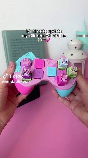 Leveling up my collection 🎮✨ Series 2 Clickeez meet my Controller!