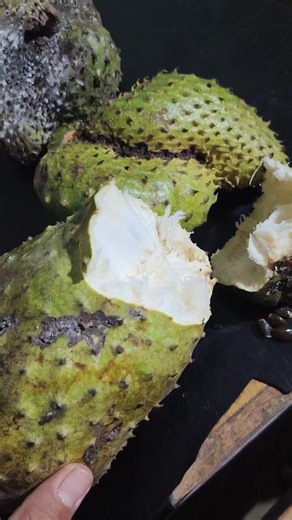 PRINCESS tv mitts Princess tv mitts on Instagram: "Glenn Descarial salamat sa prutas lami kaayo merry christmas sa imong pamilya"