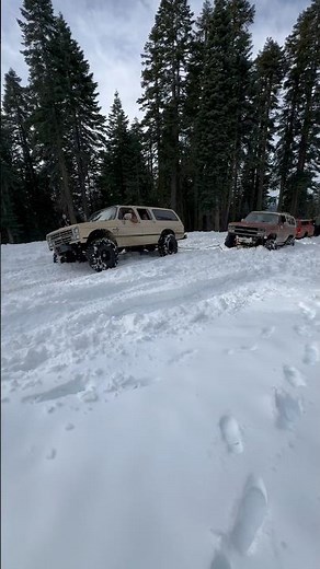 Barely Any Snow… Still Had to YANKUM Out ❄️😅 #squarebody #chevy