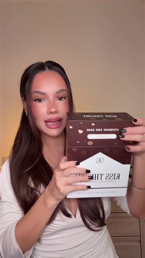 probando los nuevos kiss theory de @Anastasia Beverly Hills regalo