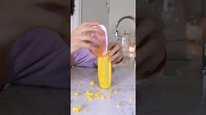 Testing $1 corn peeler from Wish online store