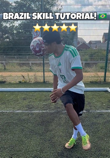Learn my VIRAL heel smash skill with this tutorial! 🤯🇧🇷 #football #soccer #footballskills #footballtutorial #viral