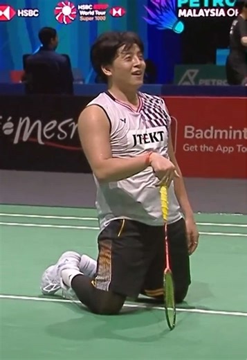 Extraordinary Badminton Saves by Akira Koga