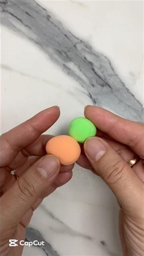 Mixing Two Polymer Clay Colors — So Satisfying