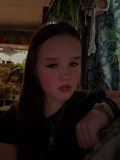 💸 (@liv2fadeddd)’s videos with original sound - 🍭🍬𝐊𝐈𝐀🍭🍬