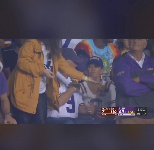 oh darling, you're part of it💗 #joeburrow #joeshiesty #whodey #bengals #QB #nfl #girlfriend #oliviaholzmacher